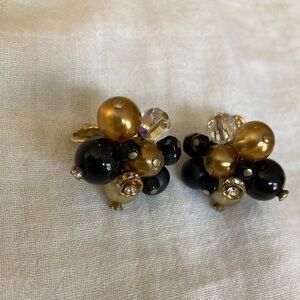 Vendome Vintage Cluster‎ of Beads Clip on Earrings